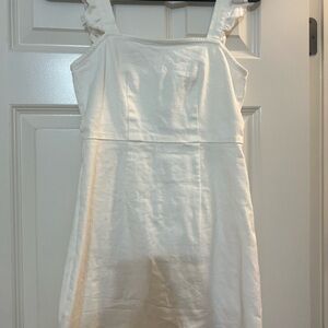 White Sleeveless Dress